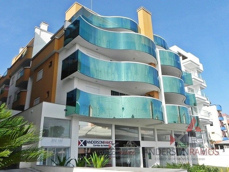 1059 Apartamento em Bombinhas a 50mts do mar