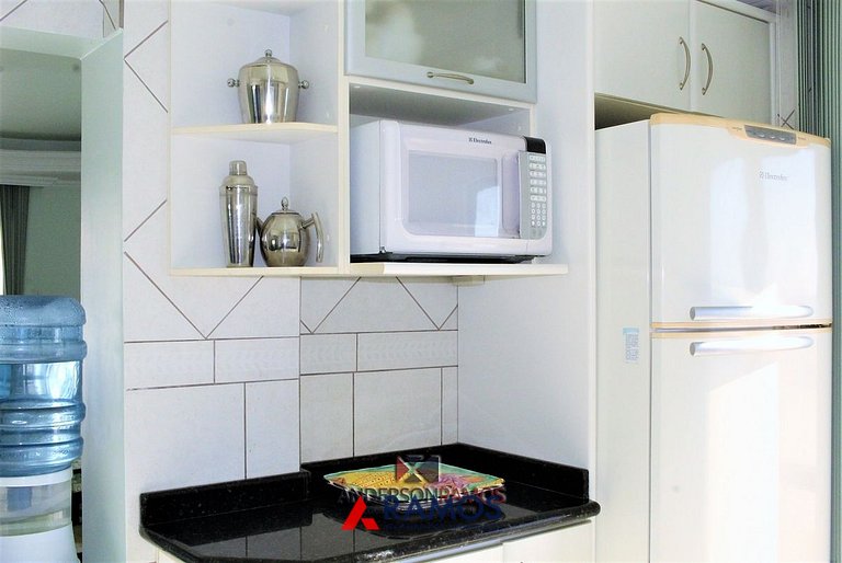 1027 - Cobertura duplex com piscina em Bombinhas