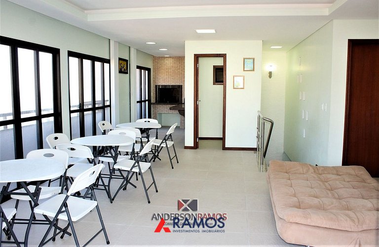 1027 - Cobertura duplex com piscina em Bombinhas