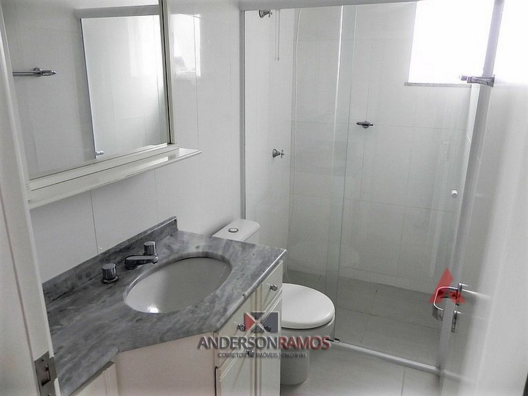 1022 - Apartamento com vista para o mar de Bombinhas - Resid