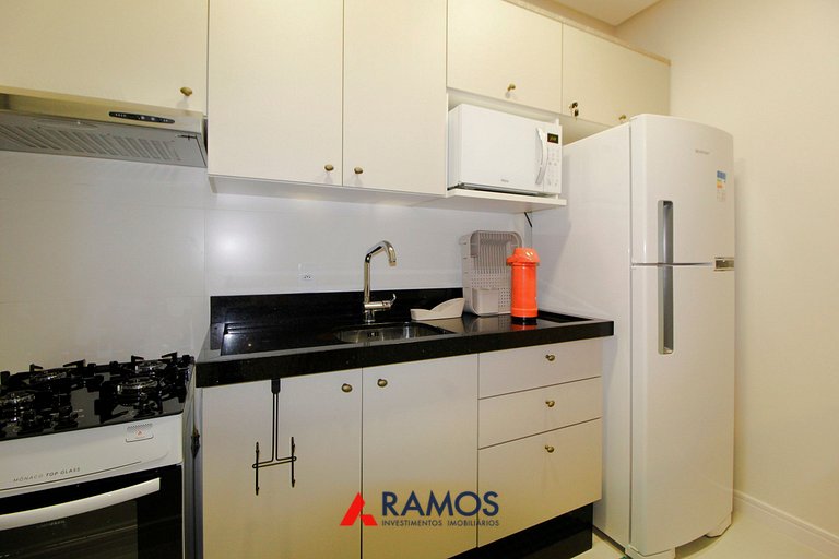 1087 Apto na praia de Bombinhas