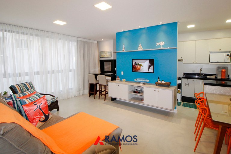 1087 Apto na praia de Bombinhas