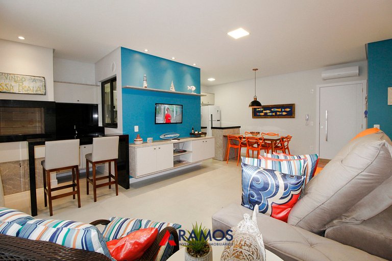 1087 Apto na praia de Bombinhas