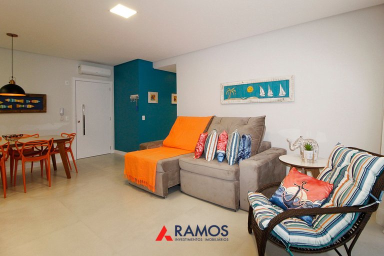 1087 Apto na praia de Bombinhas