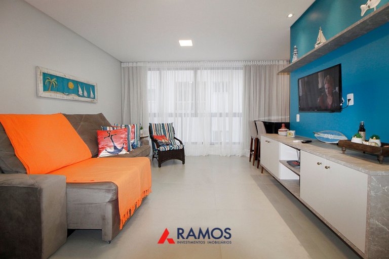 1087 Apto na praia de Bombinhas