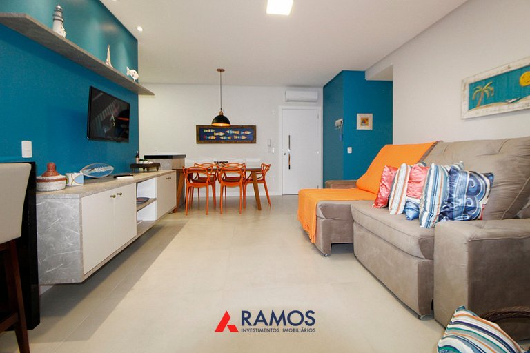 1087 Apto na praia de Bombinhas