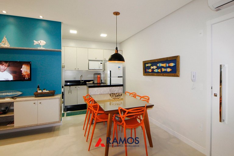 1087 Apto na praia de Bombinhas