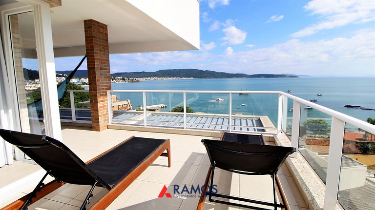 Flat Vista para o Mar e Piscina em Bombinhas 1082