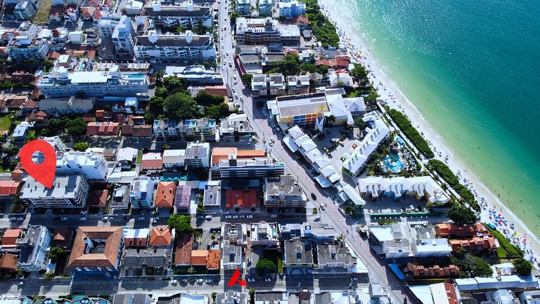 1087 Apto na praia de Bombinhas