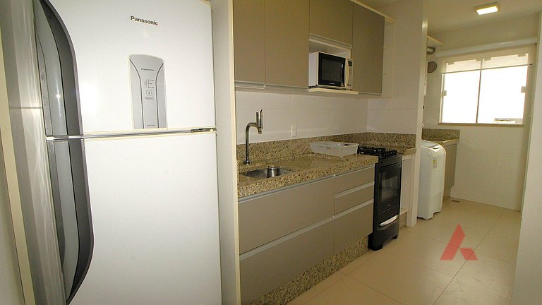 1064- Excelente apto na praia de Bombinhas