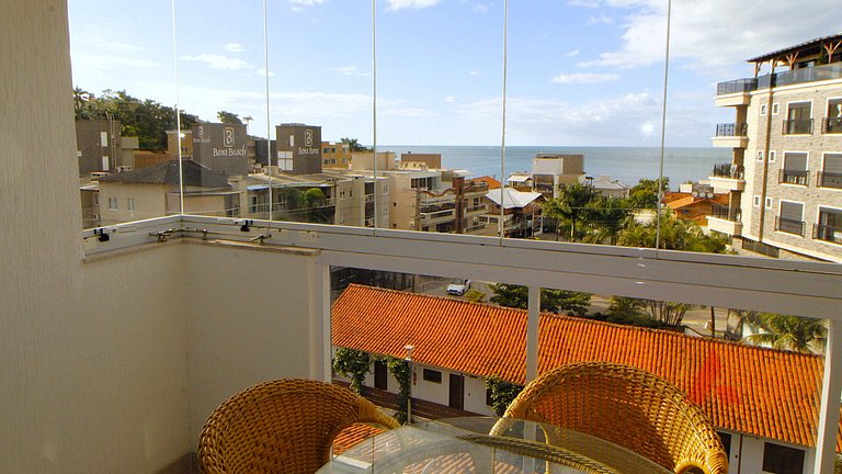 1064- Excelente apto na praia de Bombinhas