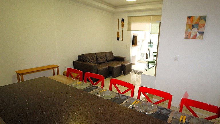 1043 Apartamento a 50 mts da Praia de Bombinhas