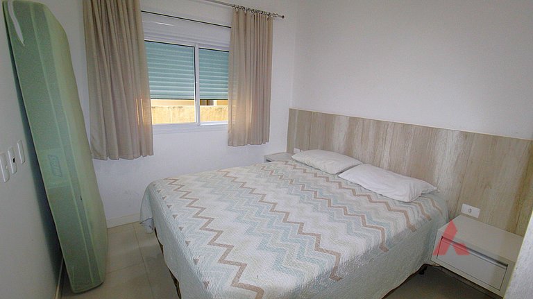 1043 Apartamento a 50 mts da Praia de Bombinhas