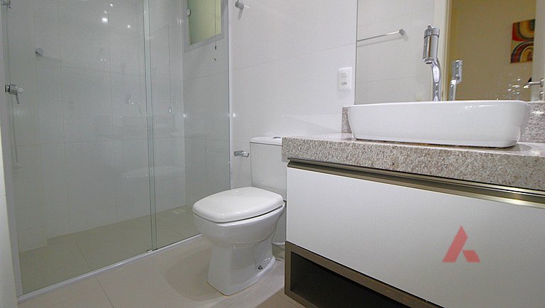 1043 Apartamento a 50 mts da Praia de Bombinhas