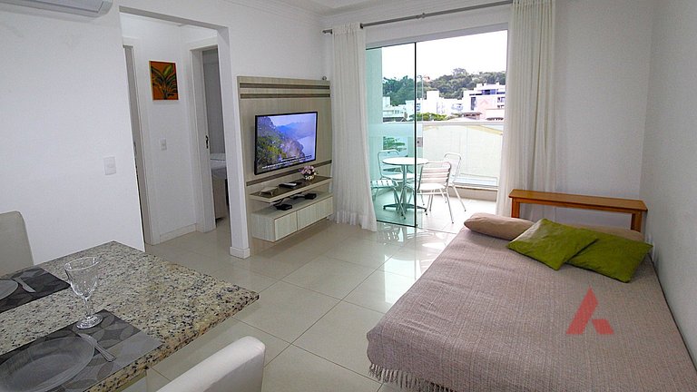 1041 - Apartamento na Praia de Bombinhas para locação - Resi