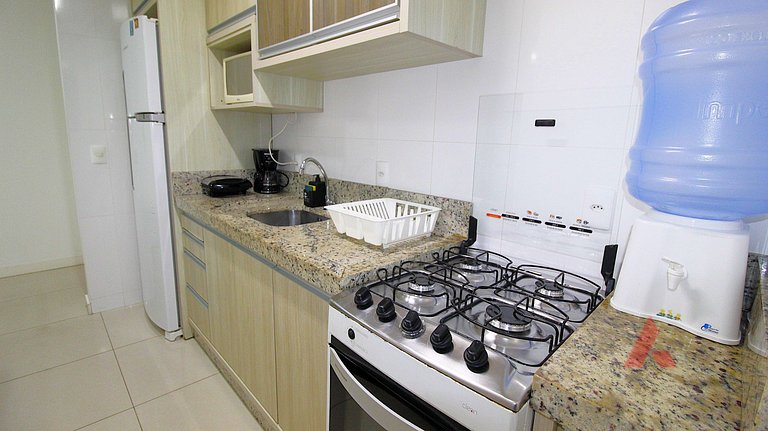 1041 - Apartamento na Praia de Bombinhas para locação - Resi