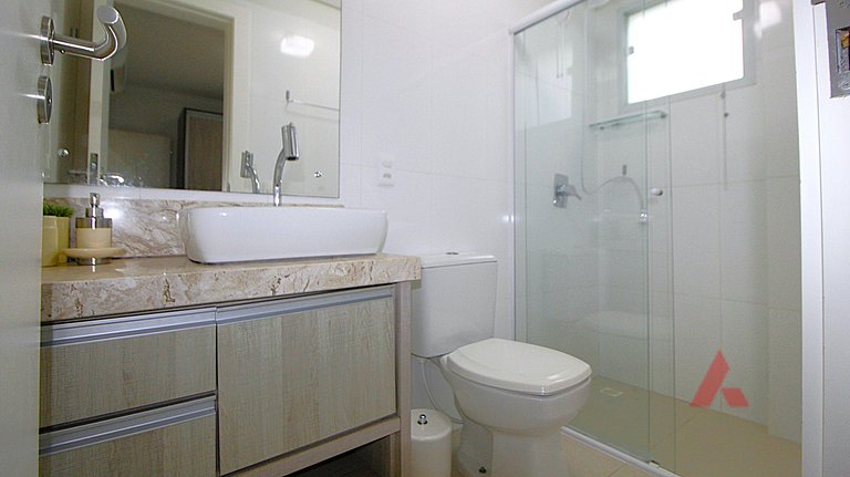 1041 - Apartamento na Praia de Bombinhas para locação - Resi