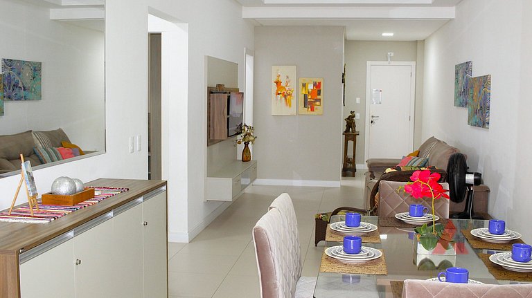 1067 - Apartamento para locação em Bombinhas com 03 suítes