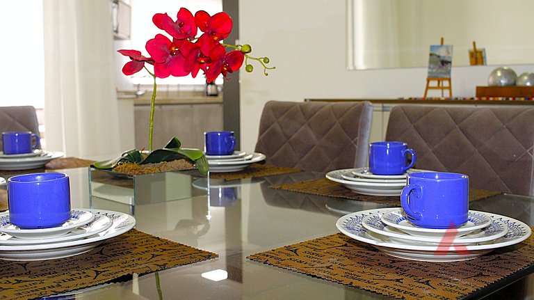 1067 - Apartamento para locação em Bombinhas com 03 suítes