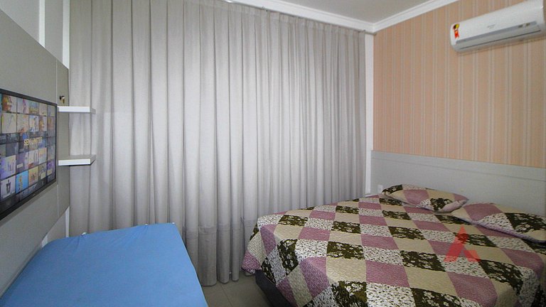 1067 - Apartamento para locação em Bombinhas com 03 suítes