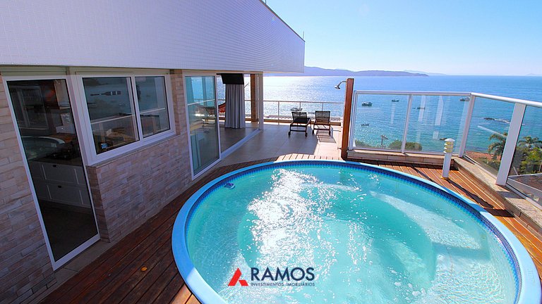 Flat Vista para o Mar e Piscina em Bombinhas 1082