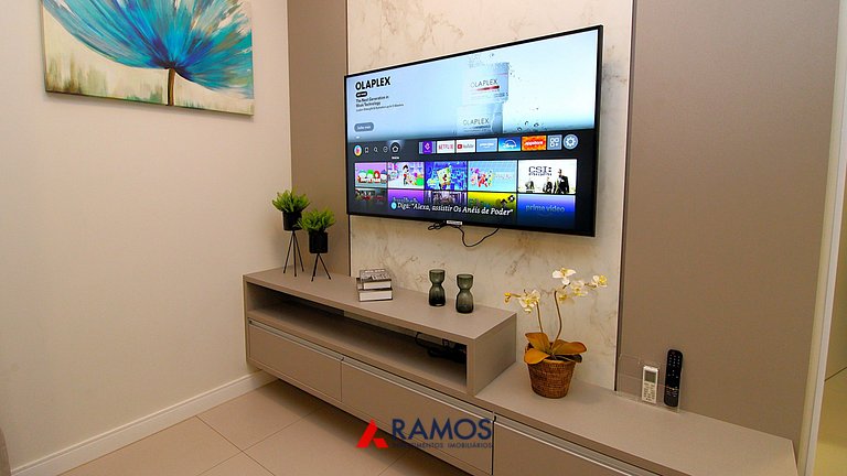 1073 - Apartamento para locação no centro de Bombinhas