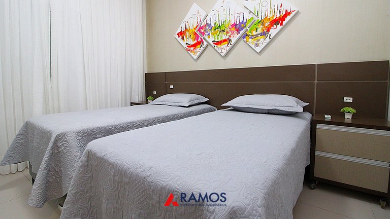 1073 - Apartamento para locação no centro de Bombinhas