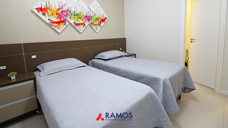 1073 - Apartamento para locação no centro de Bombinhas