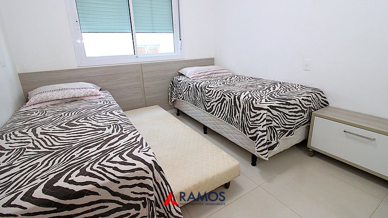 1057 - Apartamento para locação em Bombinhas