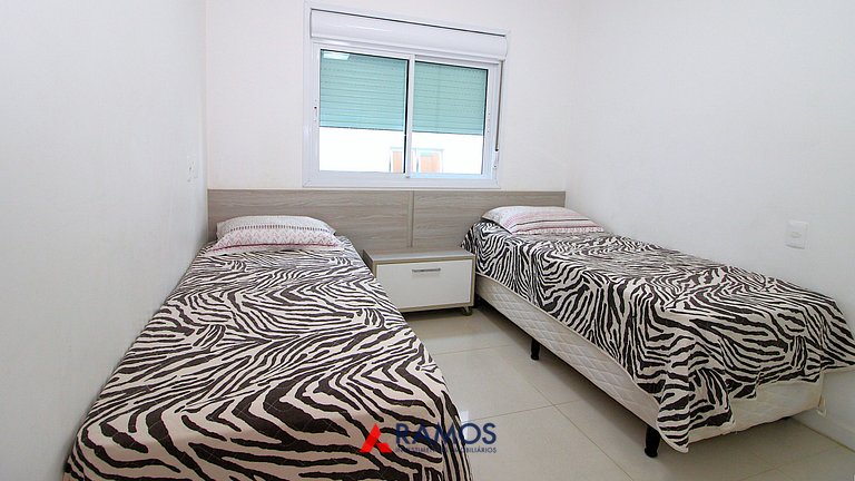 1057 - Apartamento para locação em Bombinhas