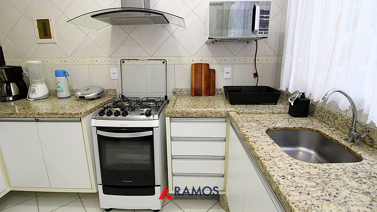 1010 - Residencial Solar das Bromélias Apto 233