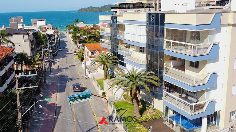 1071 - Apartamento com 2 Suítes na Praia de Bombinhas,