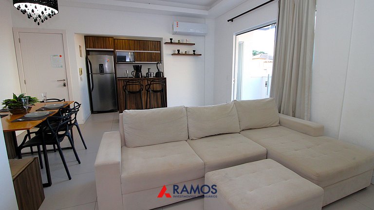 1074 - Apartamento para locação no centro de Bombinhas