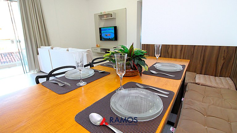 1074 - Apartamento para locação no centro de Bombinhas