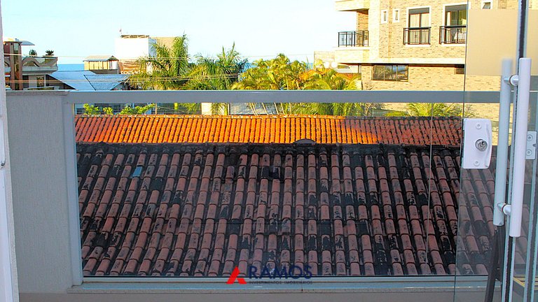 1074 - Apartamento para locação no centro de Bombinhas