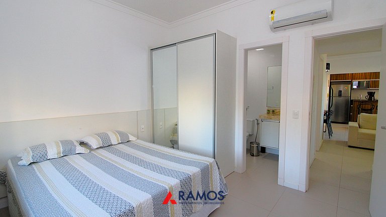 1074 - Apartamento para locação no centro de Bombinhas