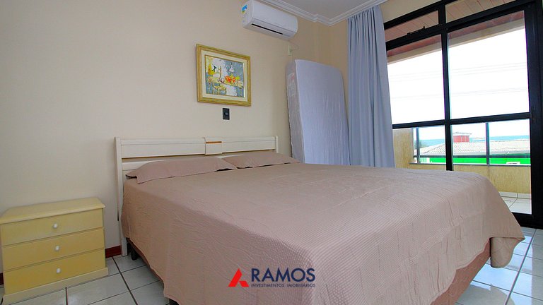 1038 - Apartamento com vista para o mar Bombinhas