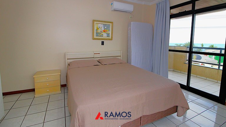 1038 - Apartamento com vista para o mar Bombinhas