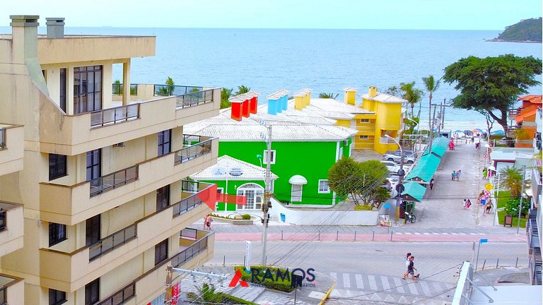 1038 - Apartamento com vista para o mar Bombinhas