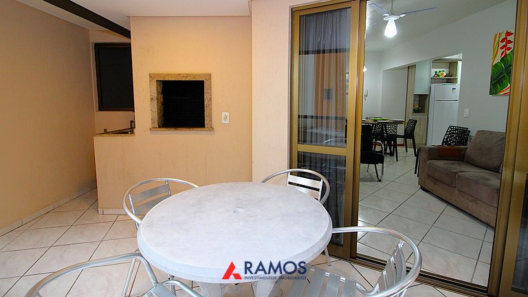 1029 - Apartamento no centro de Bombinhas - Residencial estr