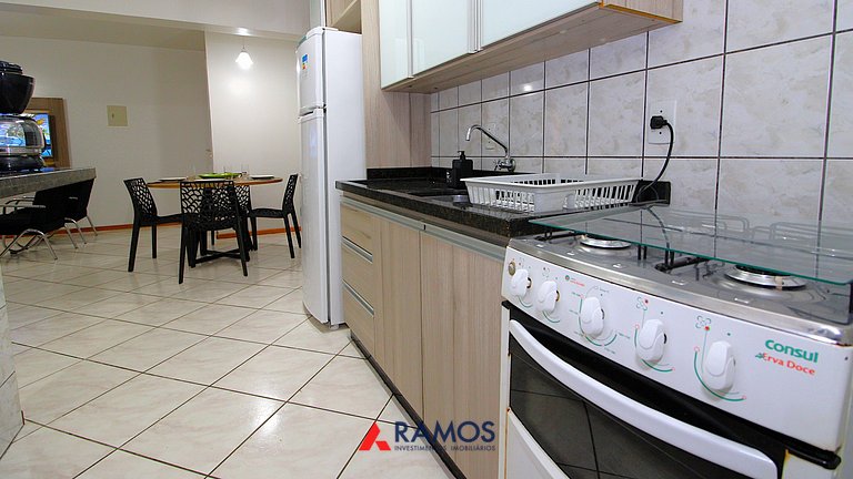 1029 - Apartamento no centro de Bombinhas - Residencial estr