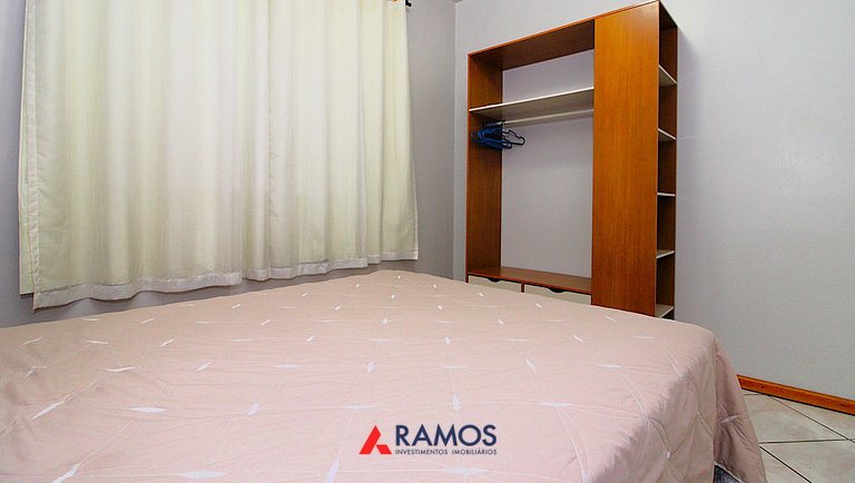 1029 - Apartamento no centro de Bombinhas - Residencial estr