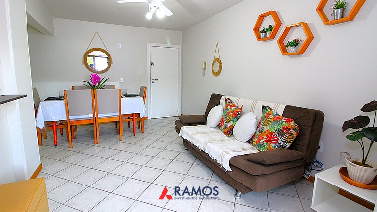 1075 - Praia de Bombinhas locação de temporada