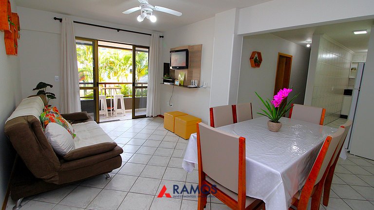 1075 - Praia de Bombinhas locação de temporada