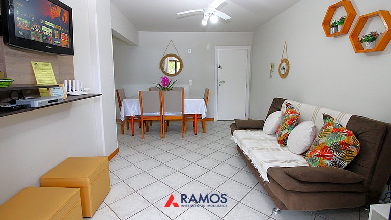 1075 - Praia de Bombinhas locação de temporada