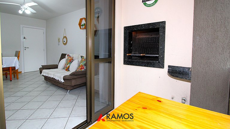 1075 - Praia de Bombinhas locação de temporada