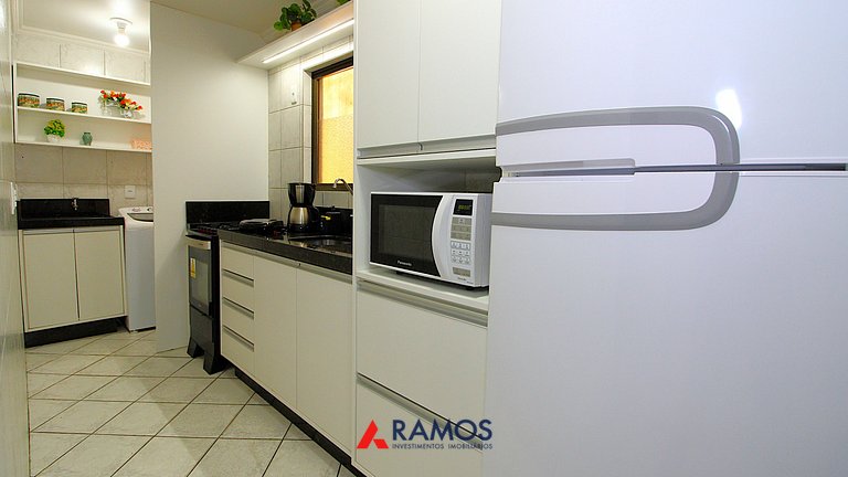 1075 - Praia de Bombinhas locação de temporada