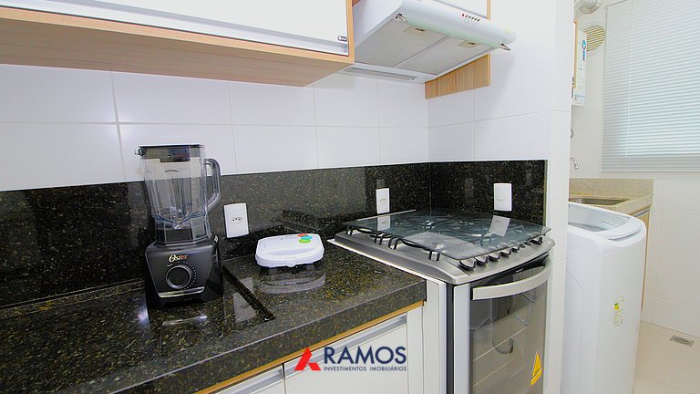 1071 - Apartamento com 2 Suítes na Praia de Bombinhas,