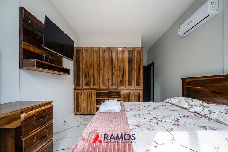 1000 Lindíssima casa a 50mts do mar em Zimbros