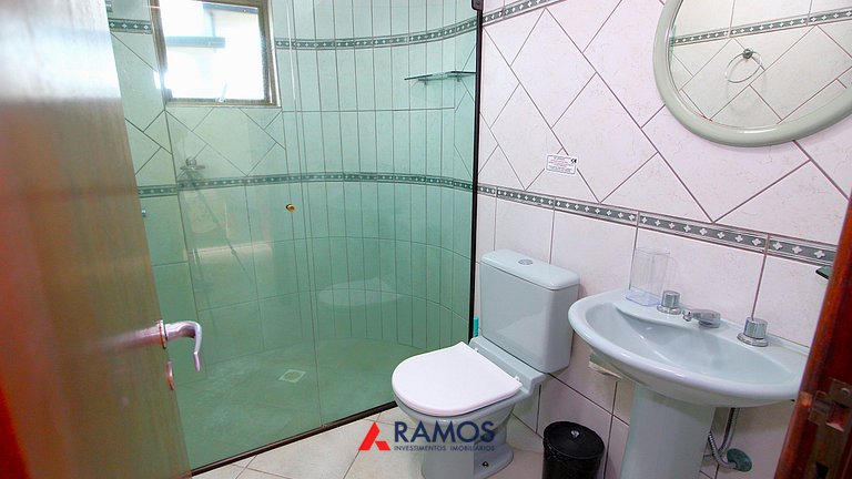 1027 - Cobertura duplex com piscina em Bombinhas